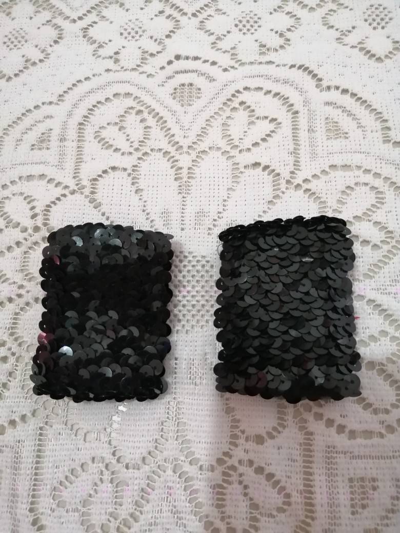 Black for adults (1)